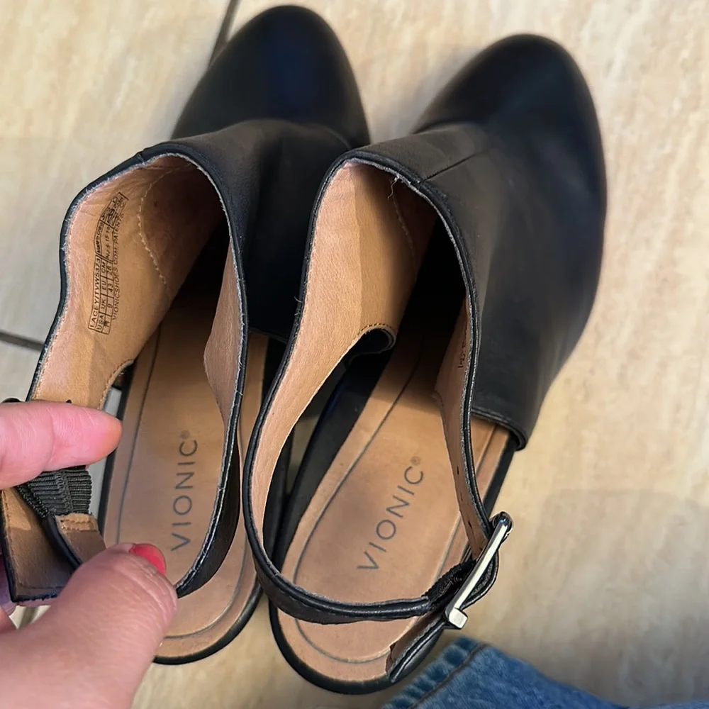 Vionic Lacey Leather Open Heel Booties - Picture 6 of 14